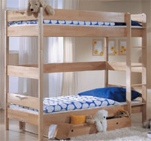 Detská poschodová posteľ z masívu